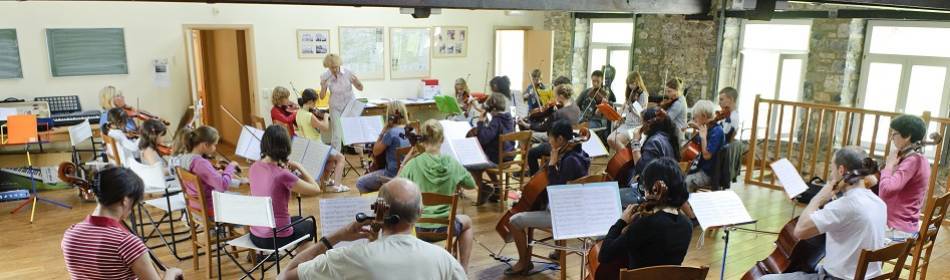 muziek workshop  in kasteelhoeve van Dourbes