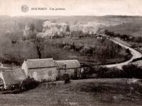 Dourbes, vue générale du village prise à Haute Roche, rue des FAYS