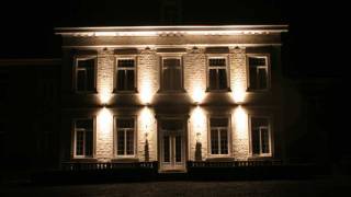 Binnenplaats van kasteelhoeve van DOURBES
